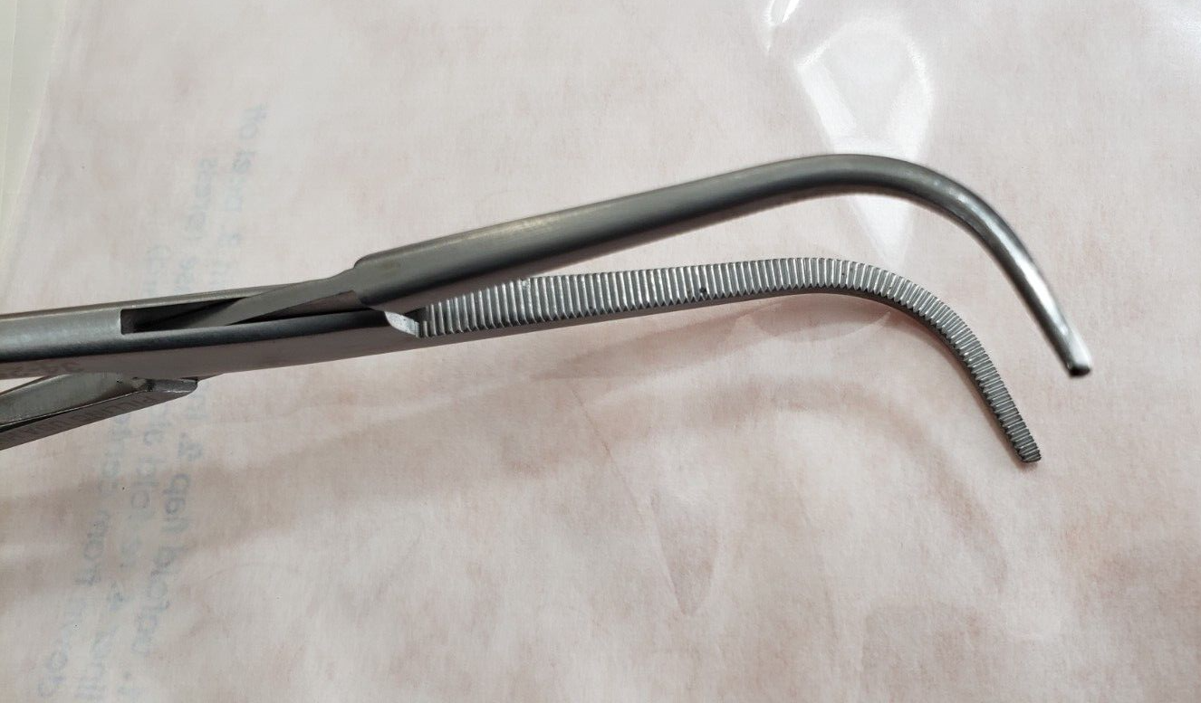 Pilling 34-2598 Surgical GEMINI Thoracic Forceps, Angled Serrated Jaws 11"