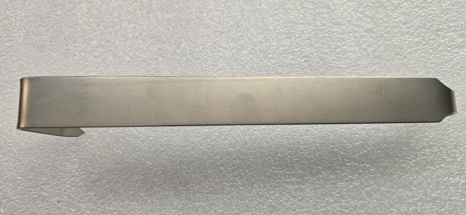 Aesculap BT503R Hibbs Retractor 9 1/8" x 1" x 3" Size Orthopedic Instruments