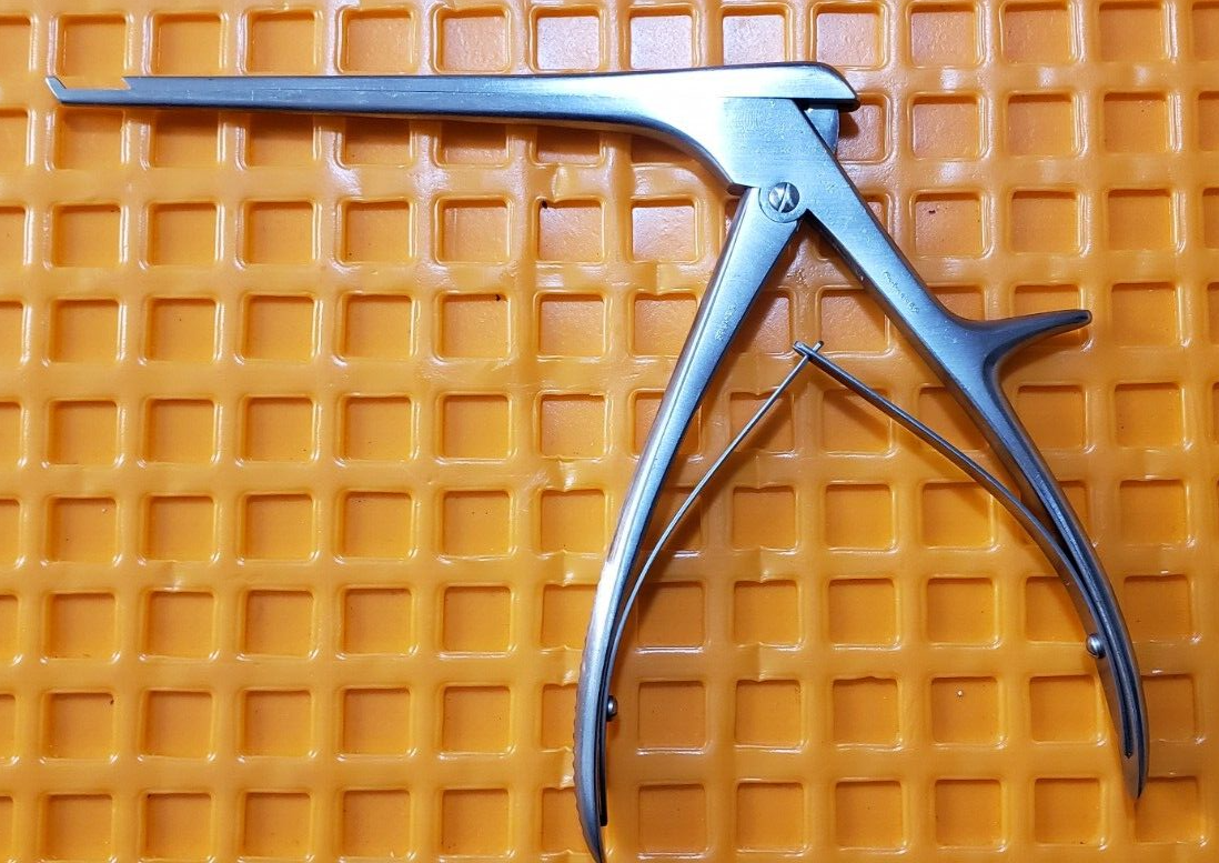 Codman 53-1385 Surgical Orthopedic Laminectomy Kerrison Rongeur 3mm x 40 degree