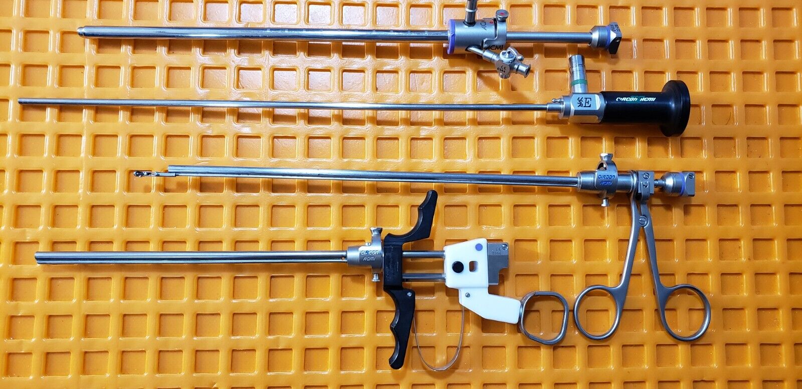 Circon Acmi Resectoscope Set,4mm x 12* degree,EVUS-22,GEIWE,E8216 Biopsy Forceps