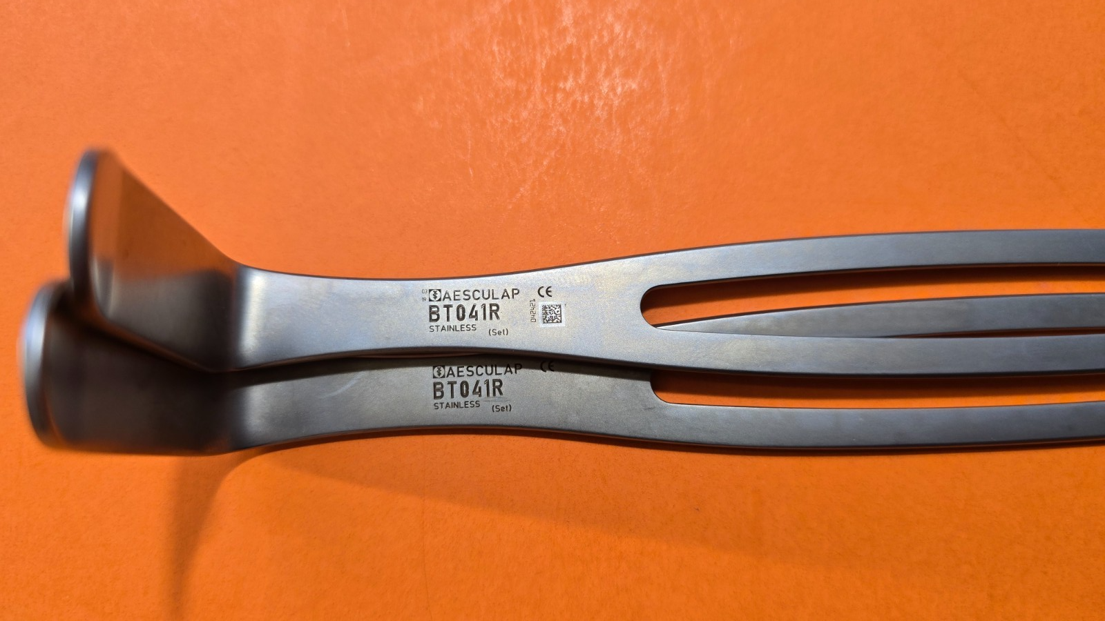 Aesculap BT041R Surgical Orthopedic US Army Retractor