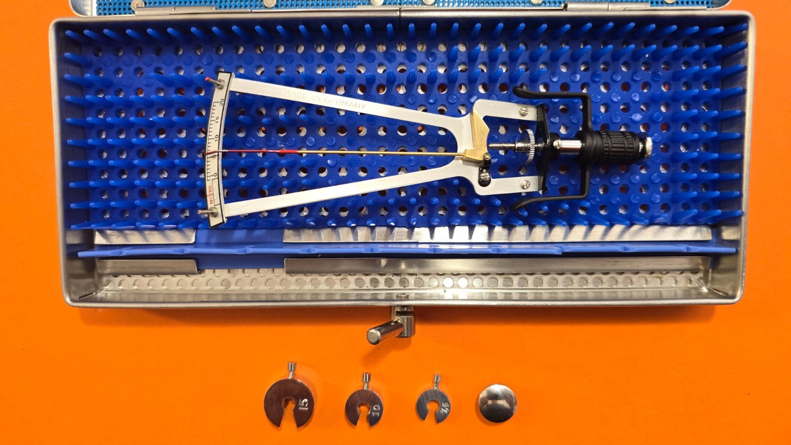 Advanced Medical Ophthalmic Schiotz Tonometer with 3 weights with Box.