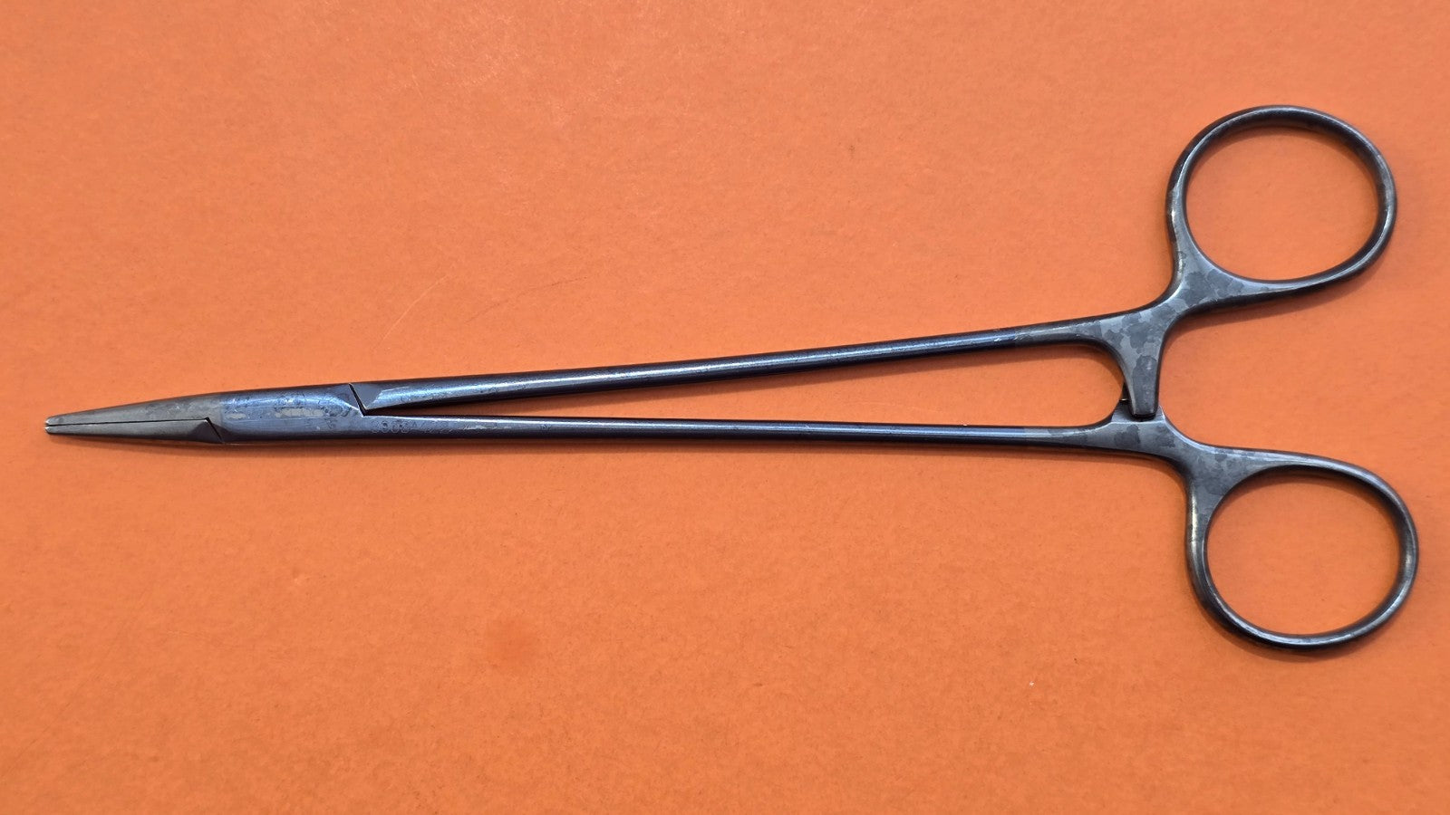 SCANLAN 3003-422 Surgical Titanium Needle Holder, Straight 7.25"