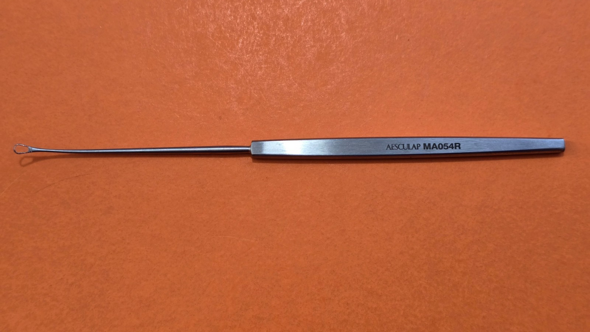 Aesculap MA 254R Surgical ENT Curette 2.0mm Angled Tip 6.5"