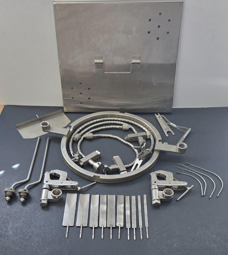 Codman Surgical Budda Halo Neuro Retractor Set with Tray
