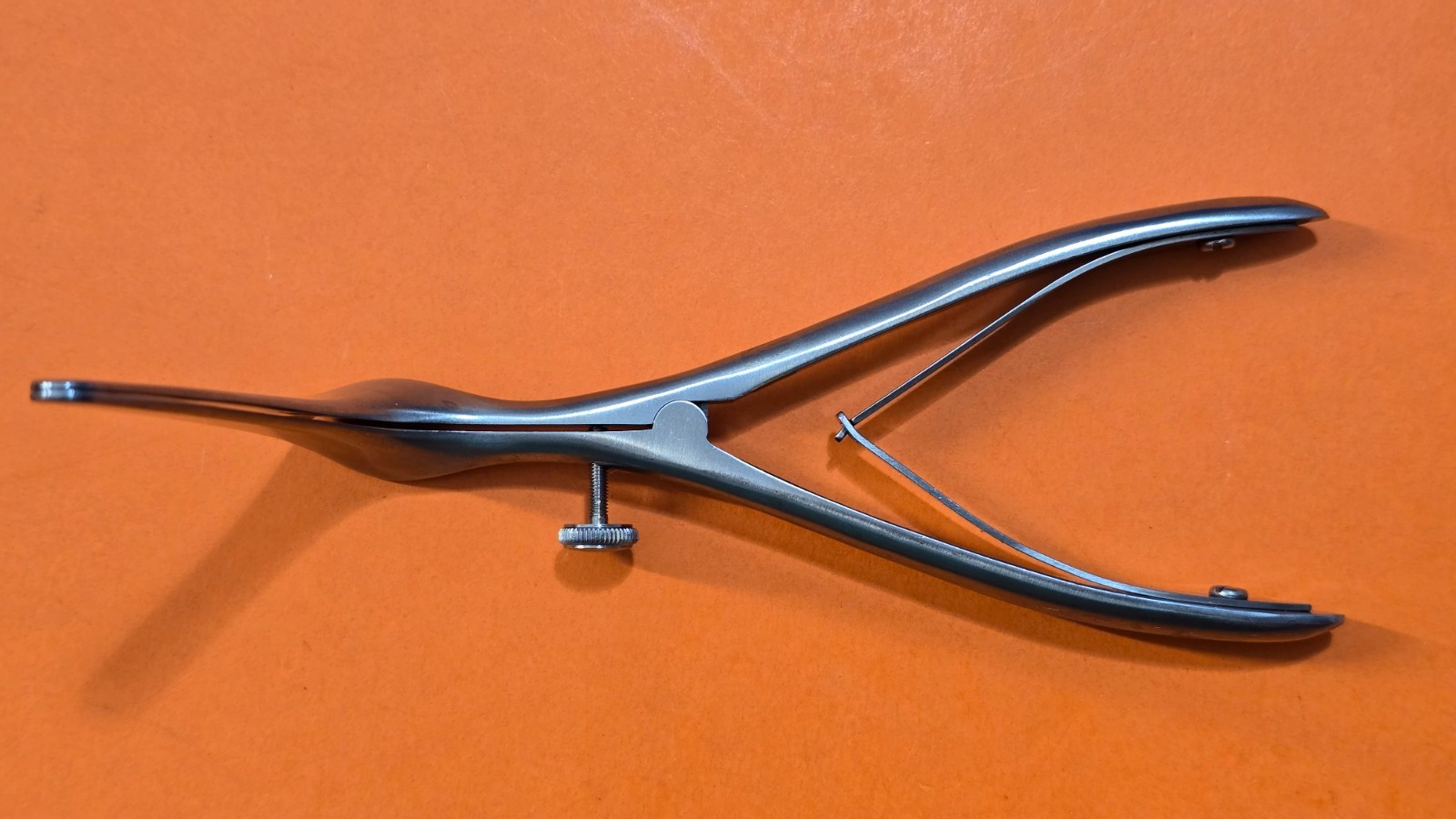 XOMED Surgical Cottle Nasal Speculum, 2.75" Long spring handle.
