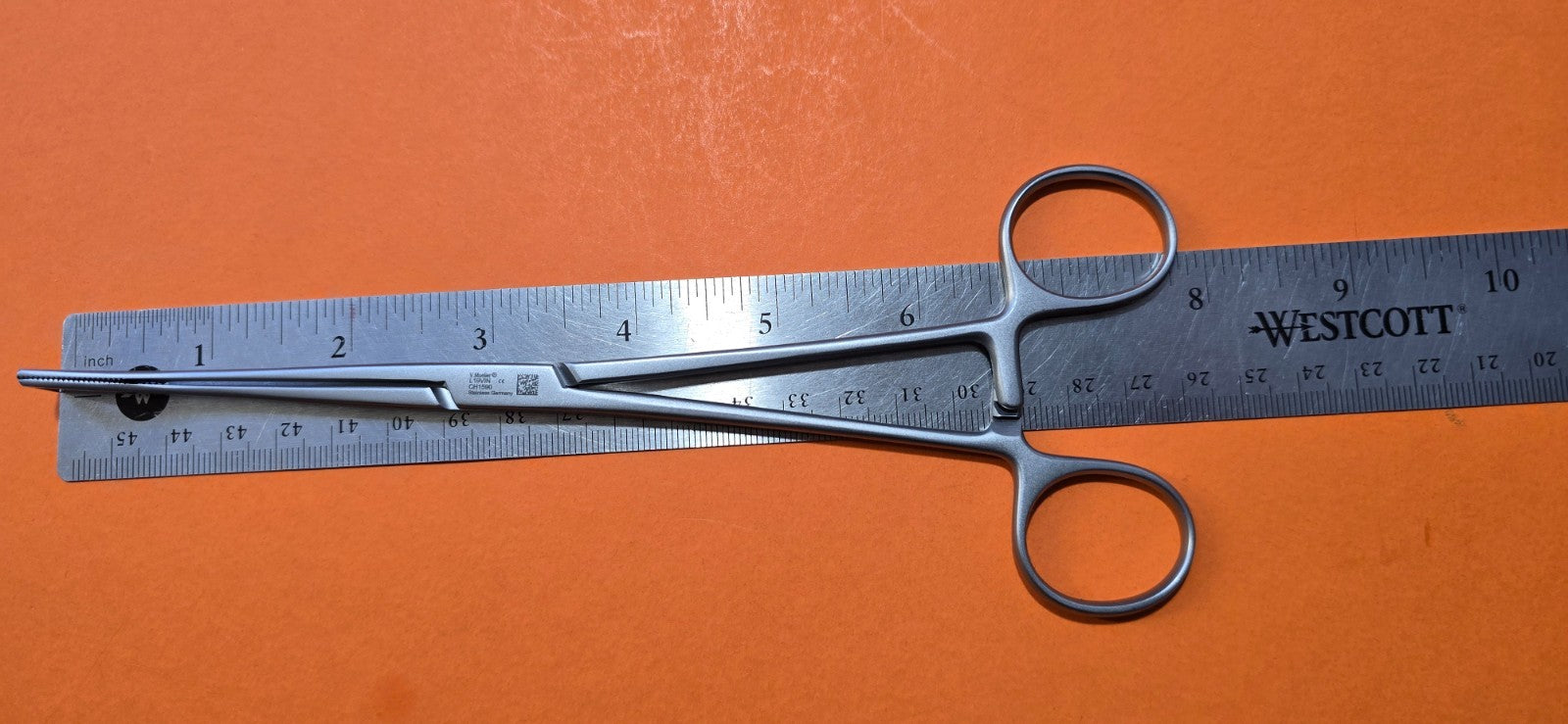 V. Mueller CH 1590 Surgical Pennington Forceps 8" Triangular Serrated Jaws