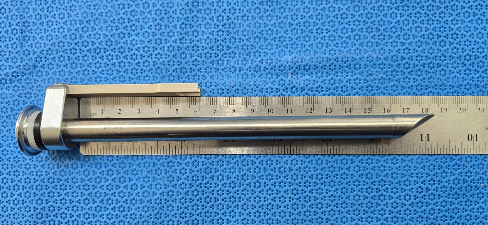 Karl Storz 30107 ES 11mm x 19cm Trocar Sharp End
