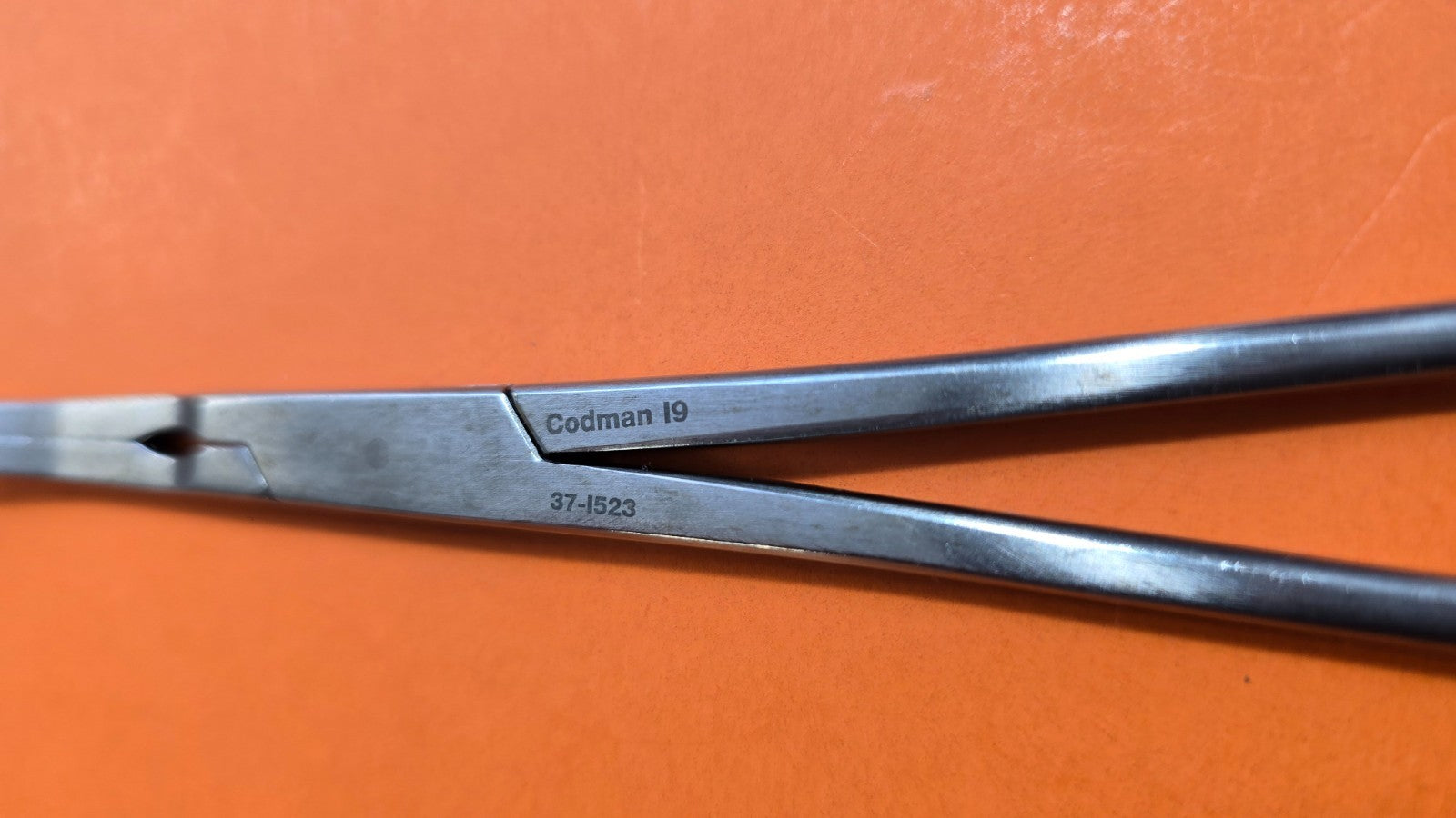 Codman 37-1523 Surgical Masterson Hysterectomy Clamp Curved 10.5"
