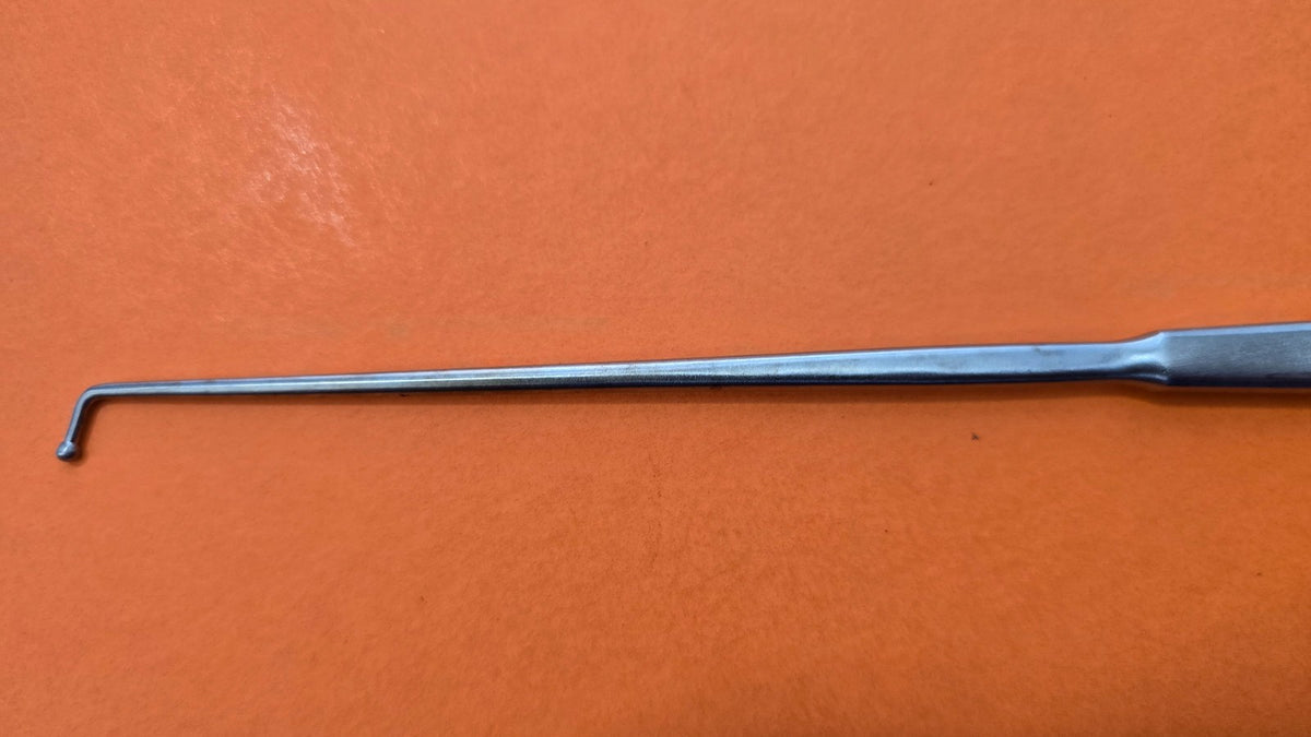 V. Mueller NL 9709 Surgical McCulloch 7mm Ball Tip probe 9.5"