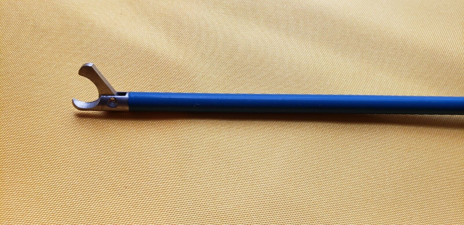 Conmed Detacha Tip Multiple use Hook Scissors 5mm x 33cm with Handle