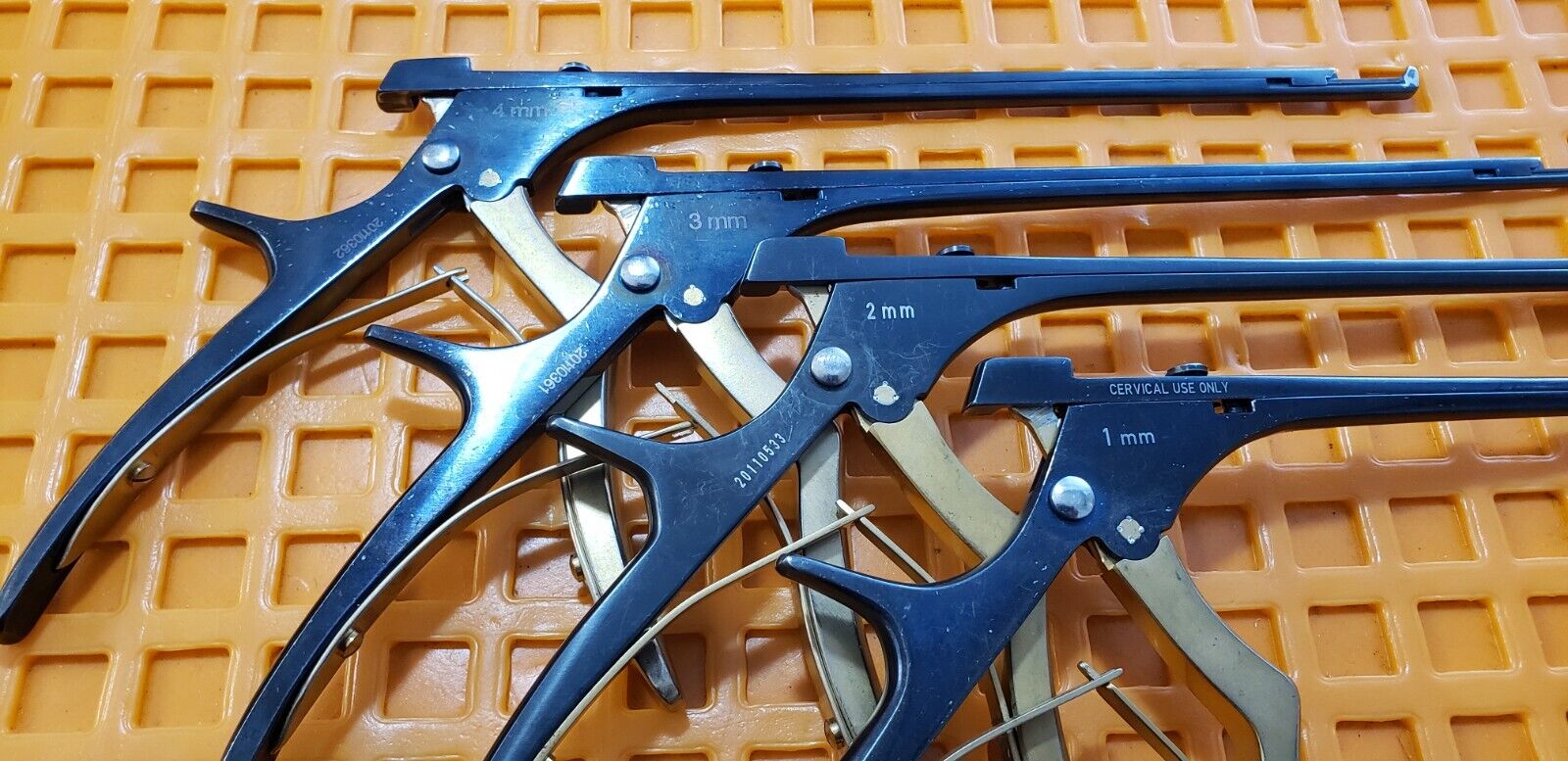 VIKON V801CTS Surgical Orthopedic Kerrison Rongeurs 1,2,3,4mm Set of 4 Black