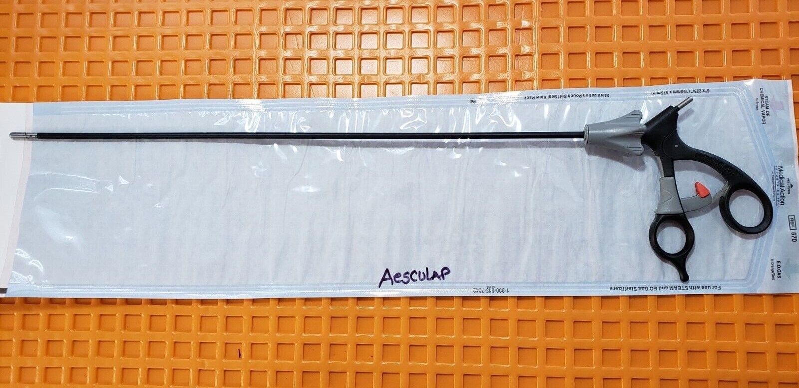 Aesculap Laparoscopic Monopolar Grasping Forceps 5mm x 43cm Ratchet handle.