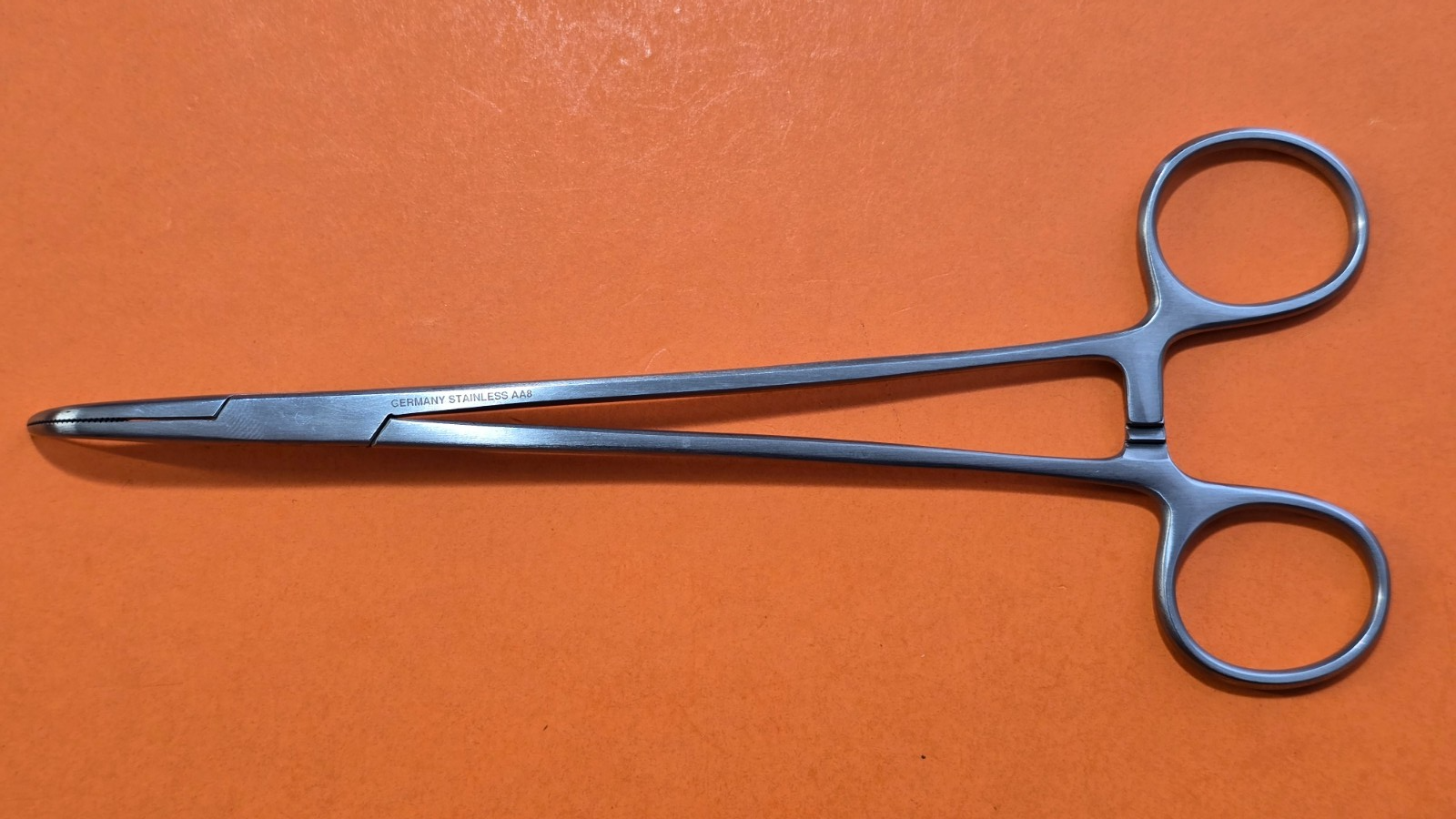 Pilling 34-2583 Surgical Sawtell Forceps 7 1/8" Curved Serrated Jaw