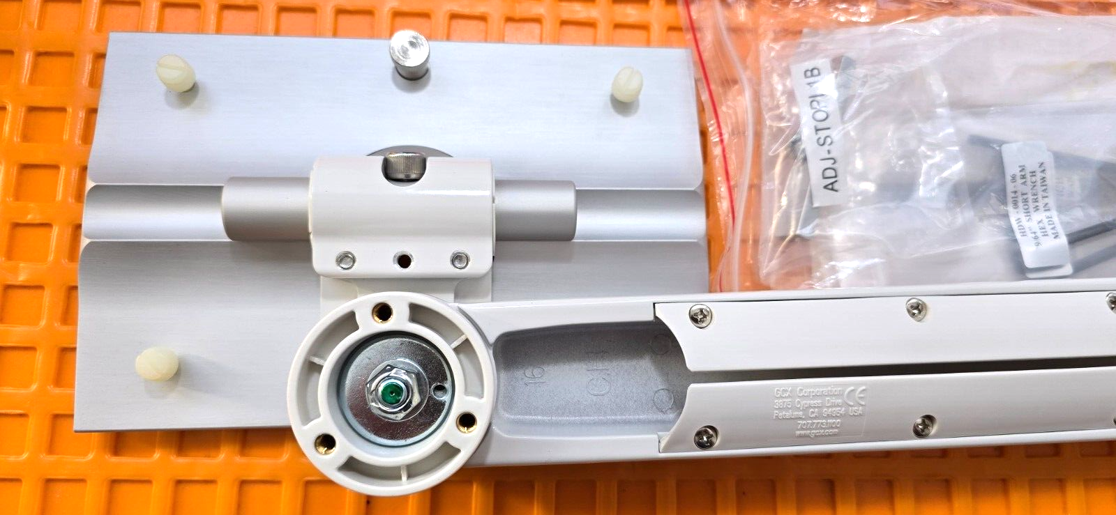 Mindray GCX M Series Rotating Arm with Mindray Mount Passport2 & Manual.