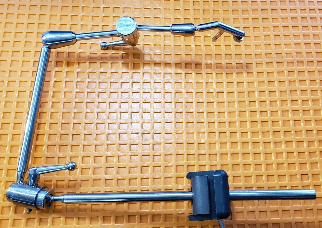 Medtronic 9561524 Table Mounted Retractor Arm with Automated Rail Clamp