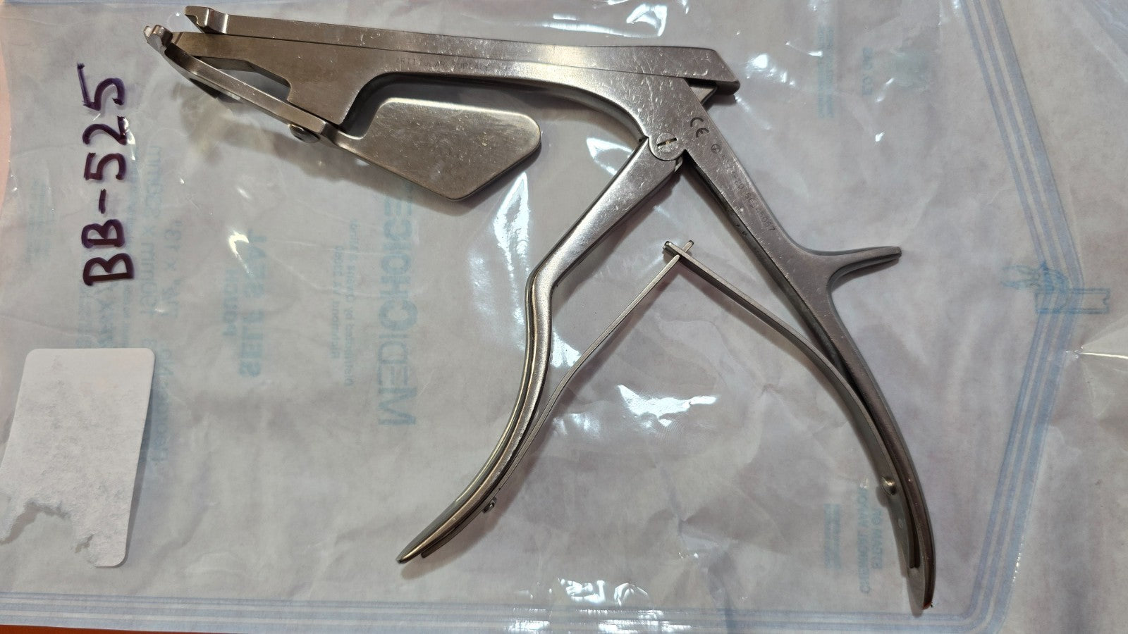 Zimmer 5977-20 Surgical Orthopedic Articular Surface Rongeur.