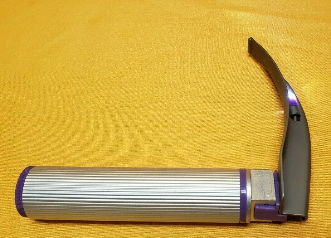 INTUBRITE Laryngoscope Mac Blade #3 With Medium Handle LED White