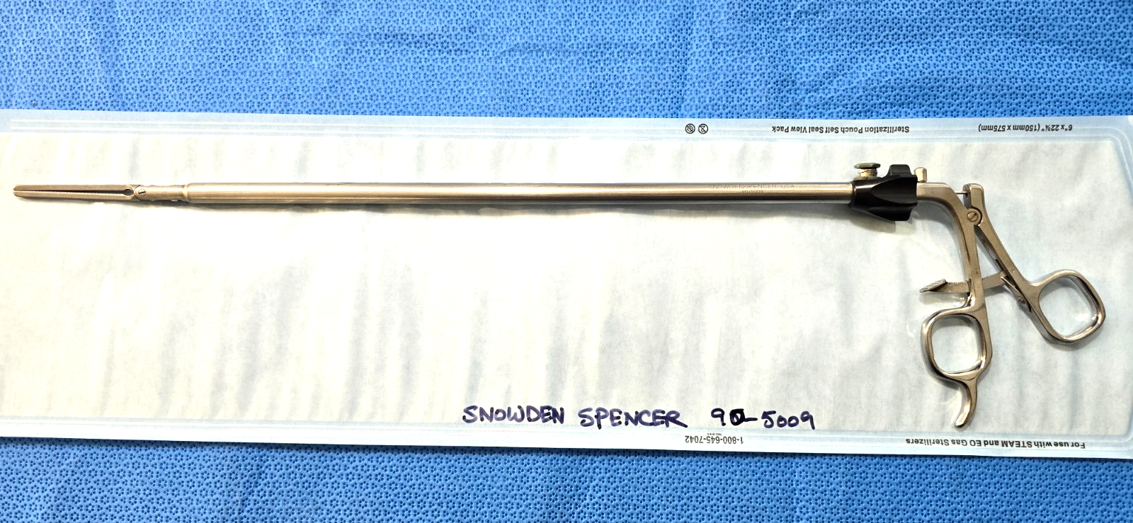 Snowden-Pencer Debakey Clamp Forceps Straight 10mm x 38cm Ratchet Handle