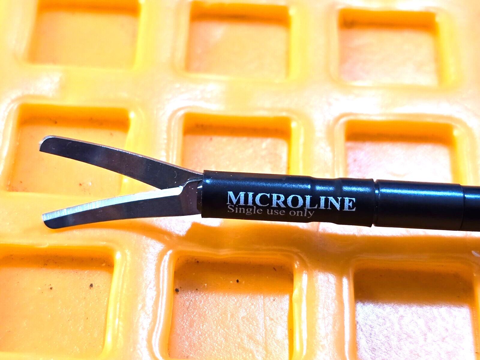 Microline Surgical Monopolar Metzenbaum Scissor 5mm x 36cm Curved Blades