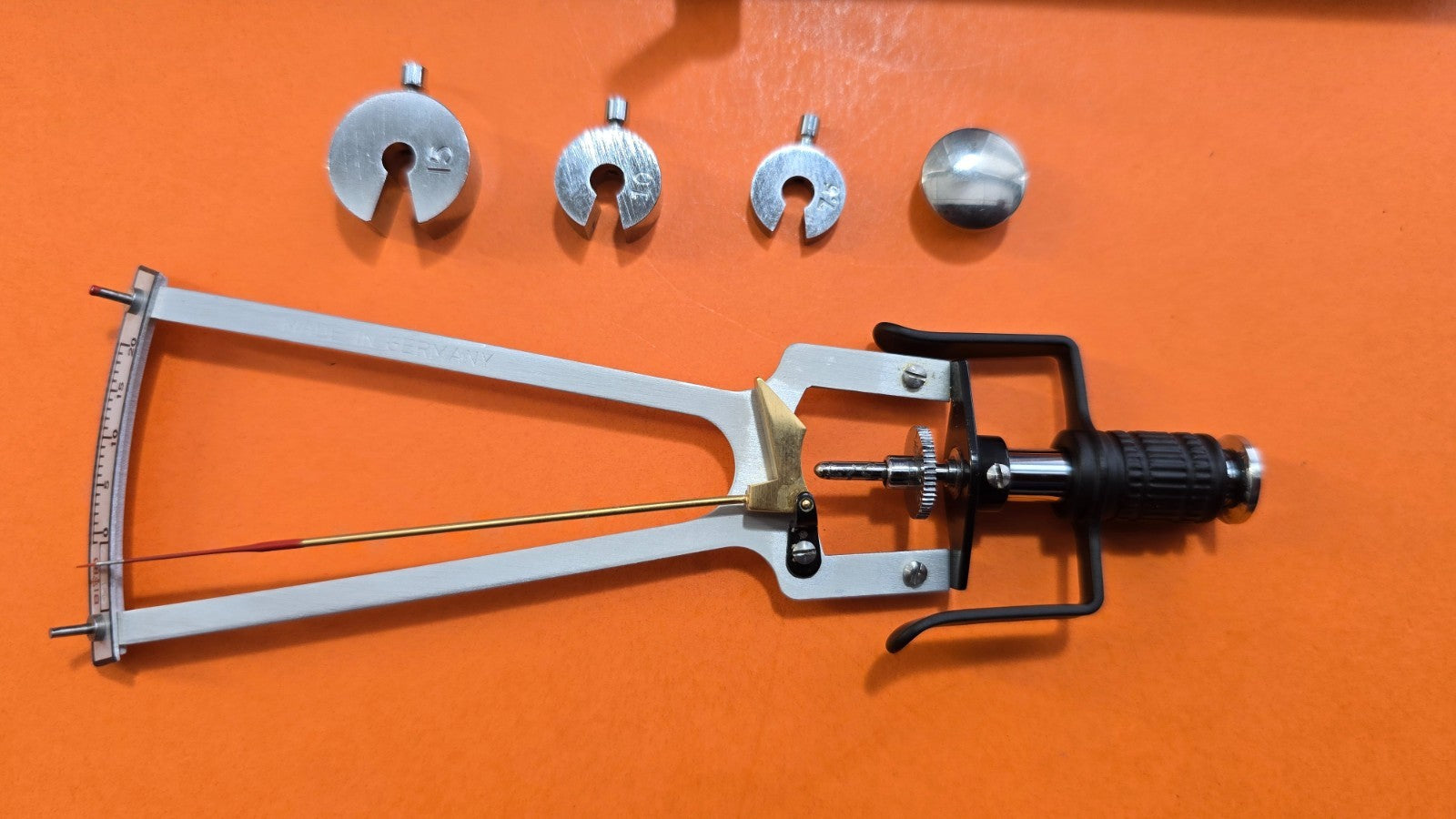 Advanced Medical Ophthalmic Schiotz Tonometer with 3 weights with Box.