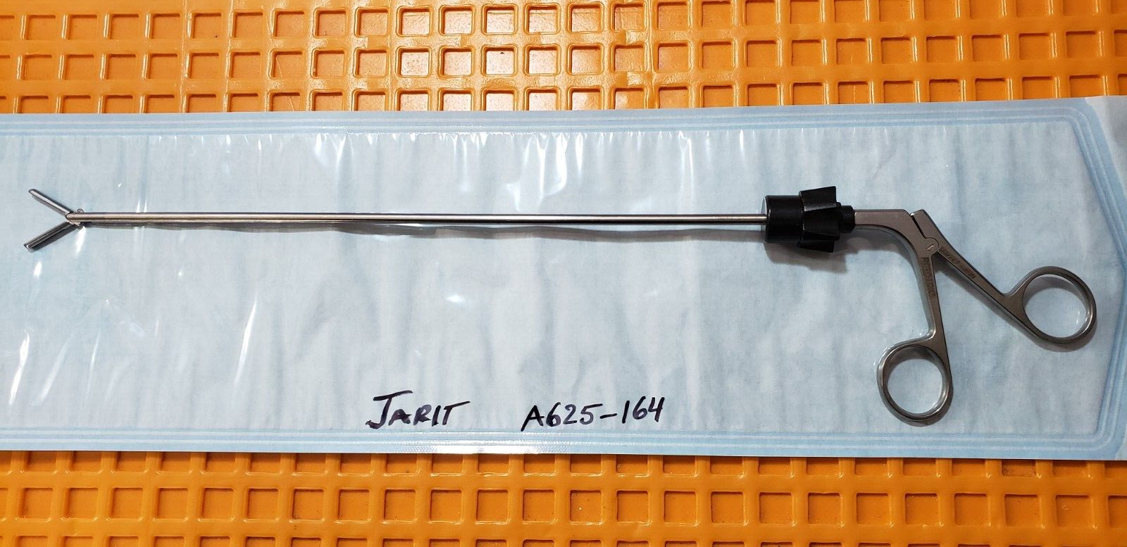Jarit A625-164 Laparoscopic Hunter Bowel Grasping Forceps 5mmx33cm Rotating