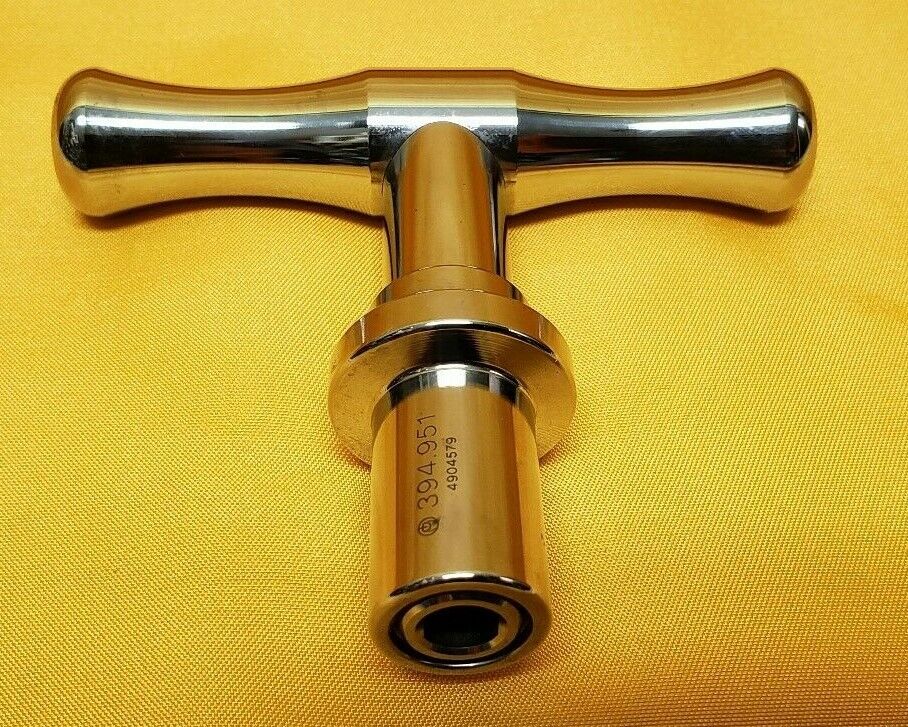 Synthes 394.951 Surgical Orthopedic Quick Release T Handle.