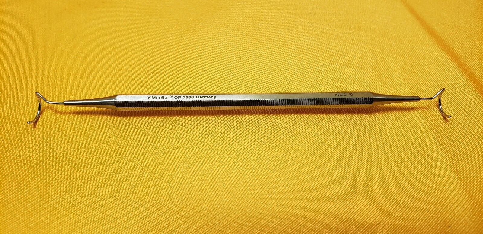 V.Mueller OP-7060 Opthalmic Worst Pigtail Probe Double Ended 5-3/4" Length