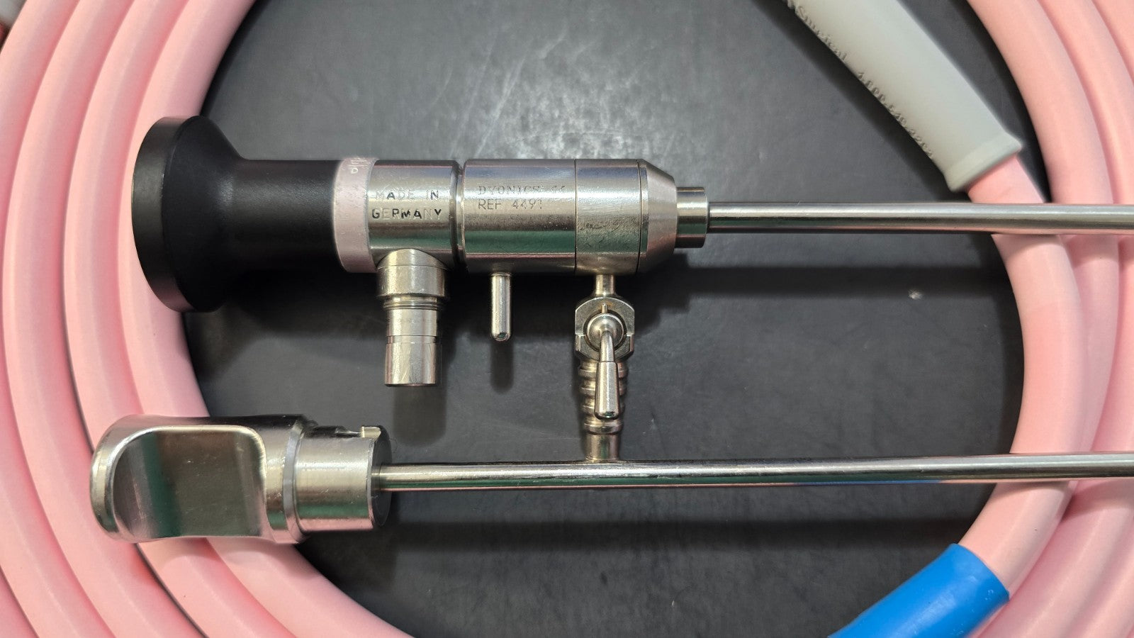 Dyonics Arthroscope 4mmx70° Degree With Sheath & Fiberoptic Cable