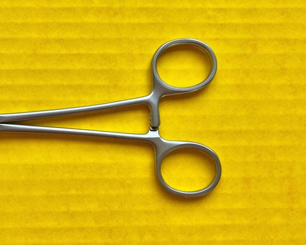 Aesculap Surgical Rochester Pean Artery Forceps, Curved, 7.25" REF: BH445R