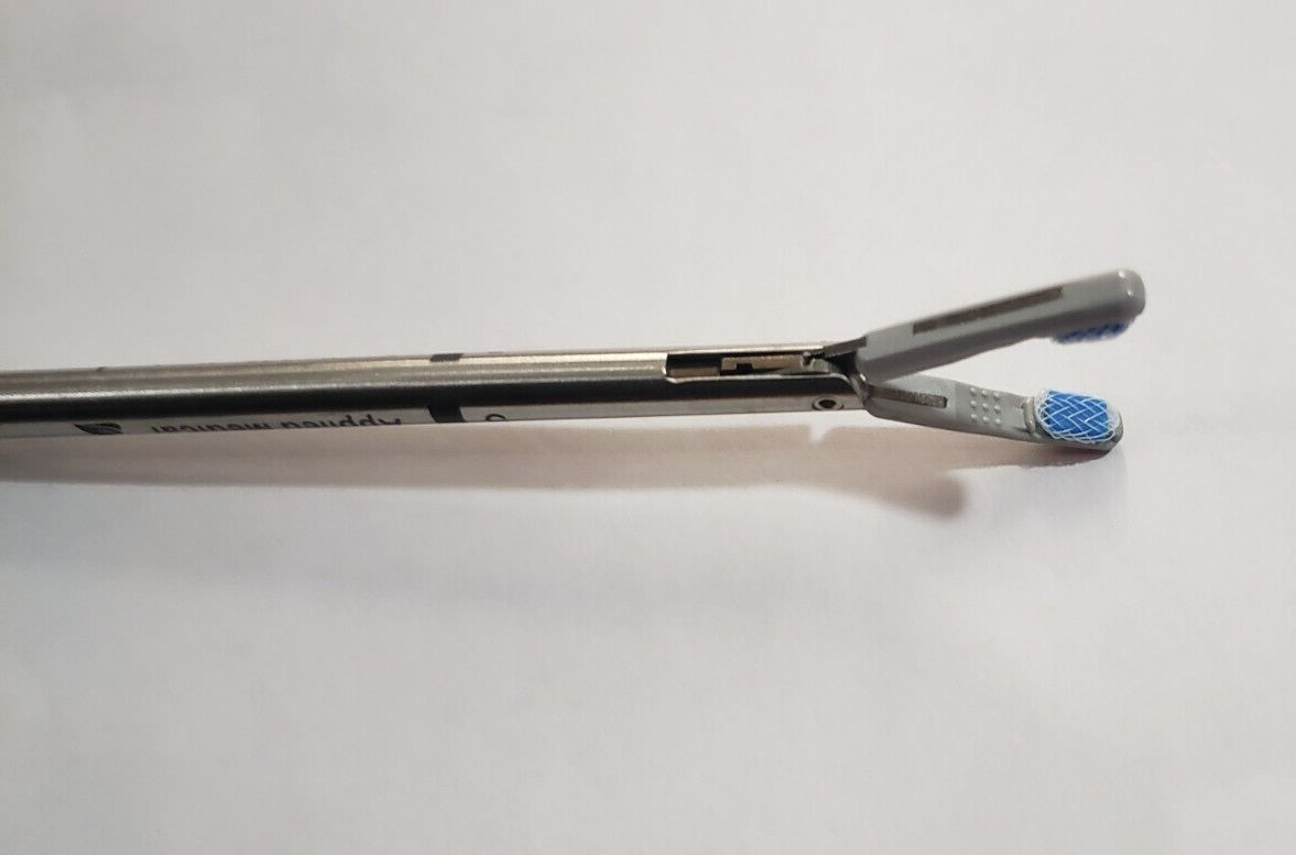 Applied Medical Laparoscopic Reposable Grasping Forceps 5mm x 45cm