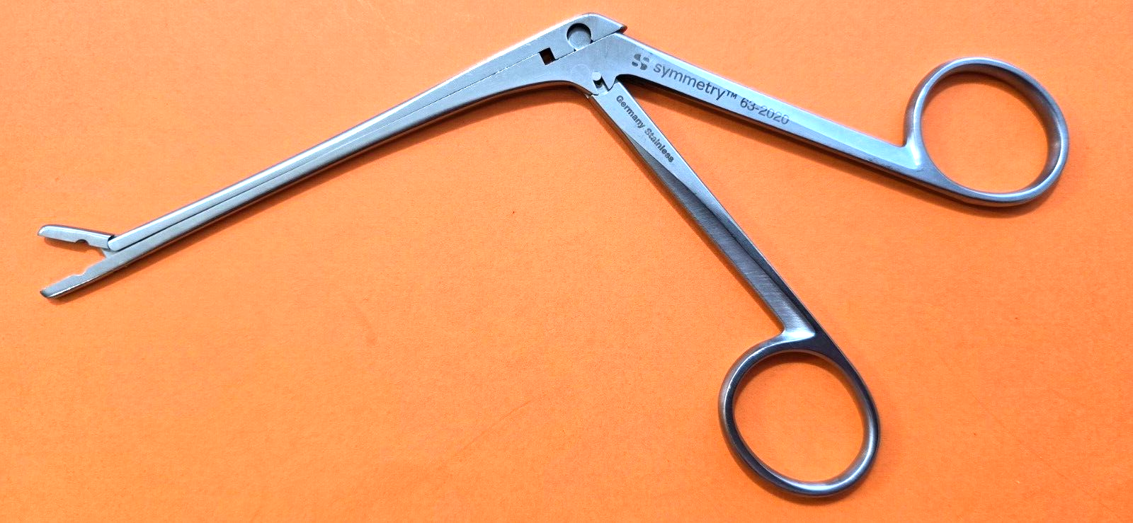 Symmetry Surgical Takahashi Forceps 7.25" Straight 2.5mm x 8mm Cup.