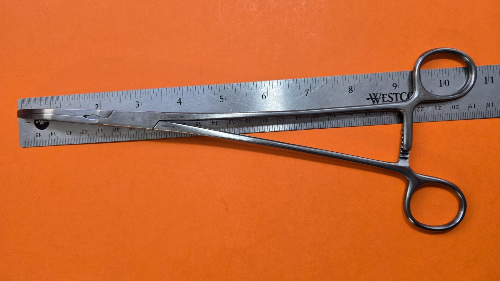 Codman 37-1523 Surgical Masterson Hysterectomy Clamp Curved 10.5"