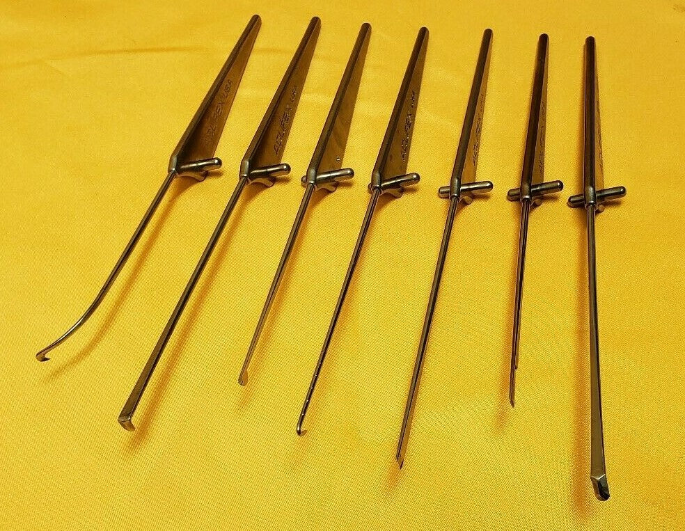 Acufex Arthroscopy & Sports Medicine Hook,Probe and Knives Set of 7