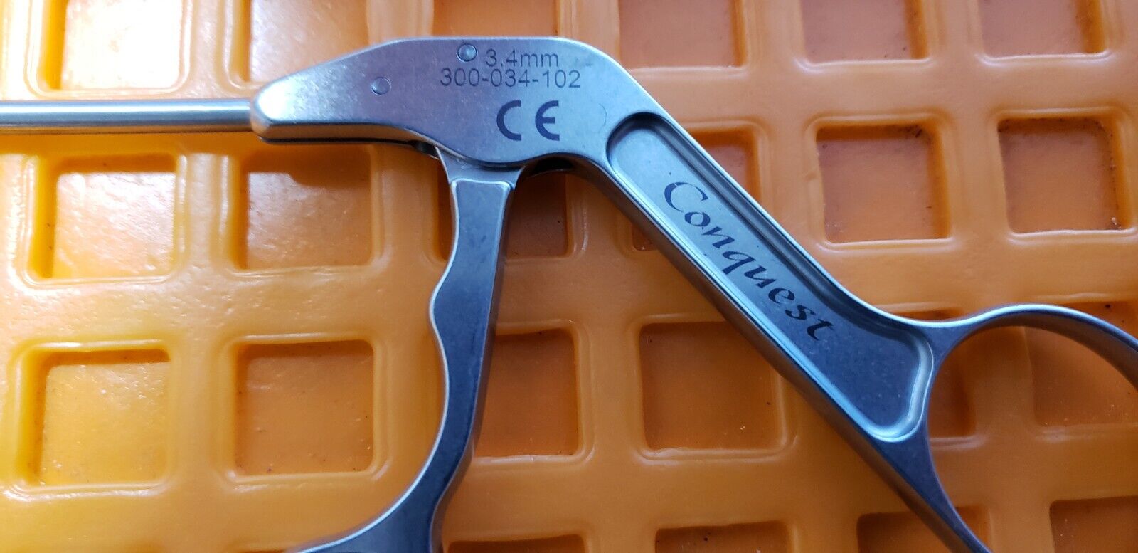 Stryker Conquest 300-034-102 Arthroscopic Cutting Forceps 3.4mm Left