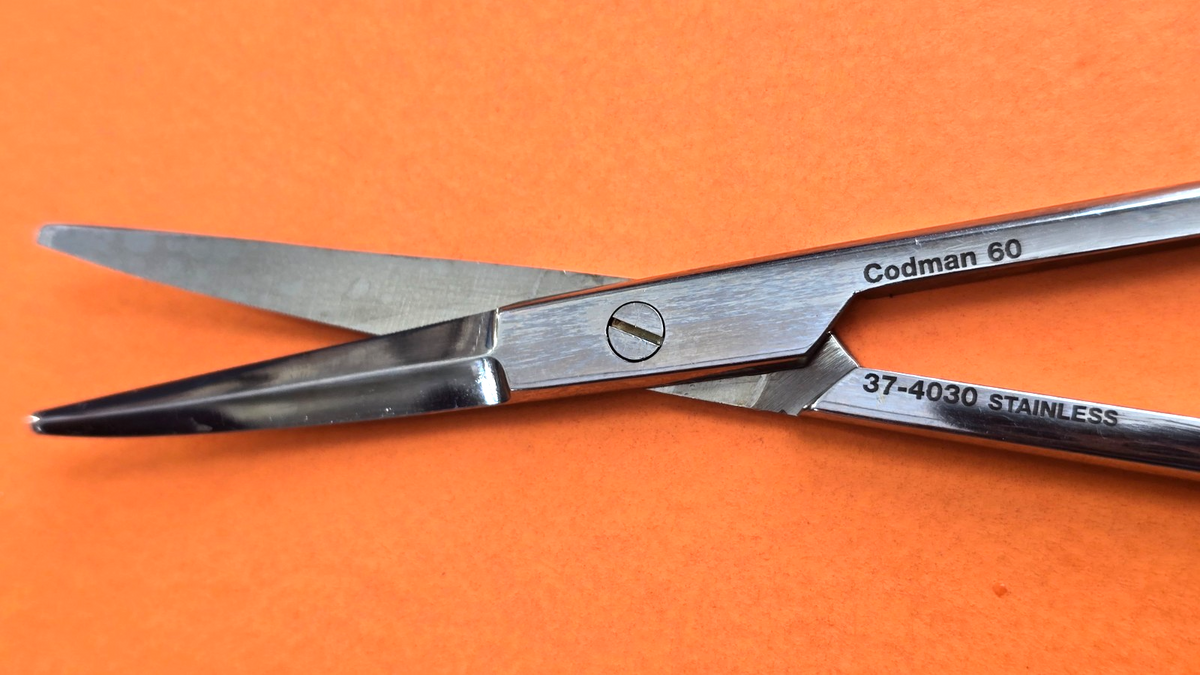Codman Surgical Potts Smith Scissors, Curved, 7.5" REF: 37-4030