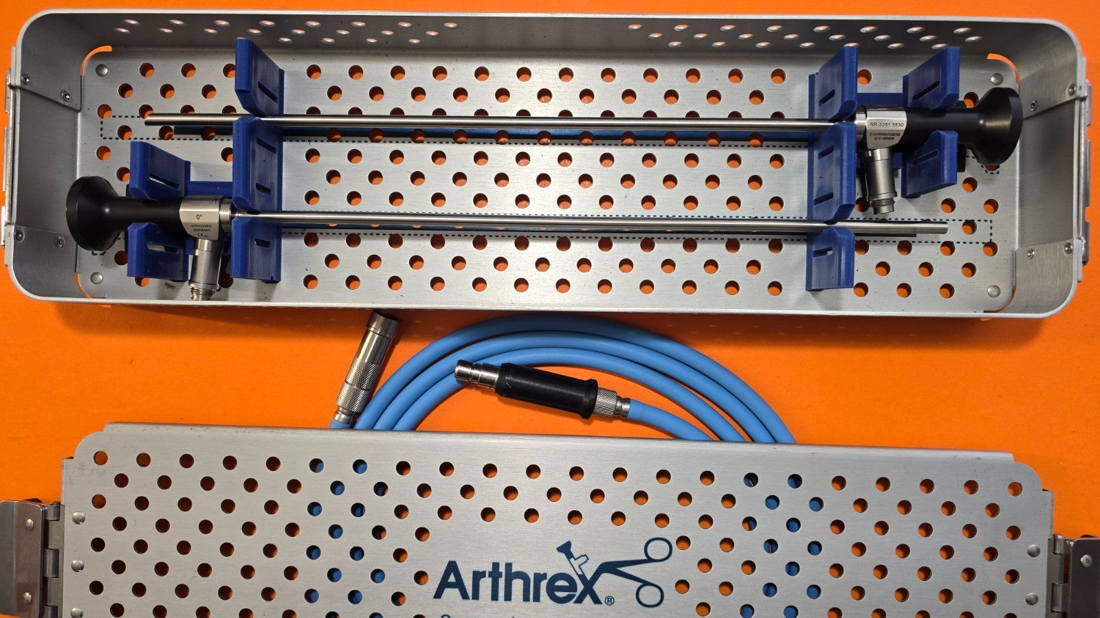 Arthrex 4K 3351-5530 Laparoscope 5.5mm x 30* x 30cm Set & Dyonics Fiber Cable