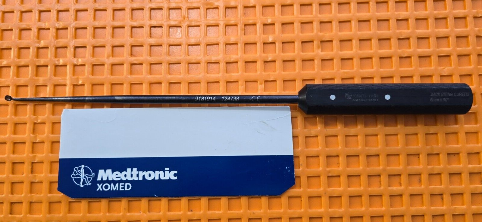 Medtronic 9181914 Surgical Orthopedic Back Biting Curette 5mm x 90*