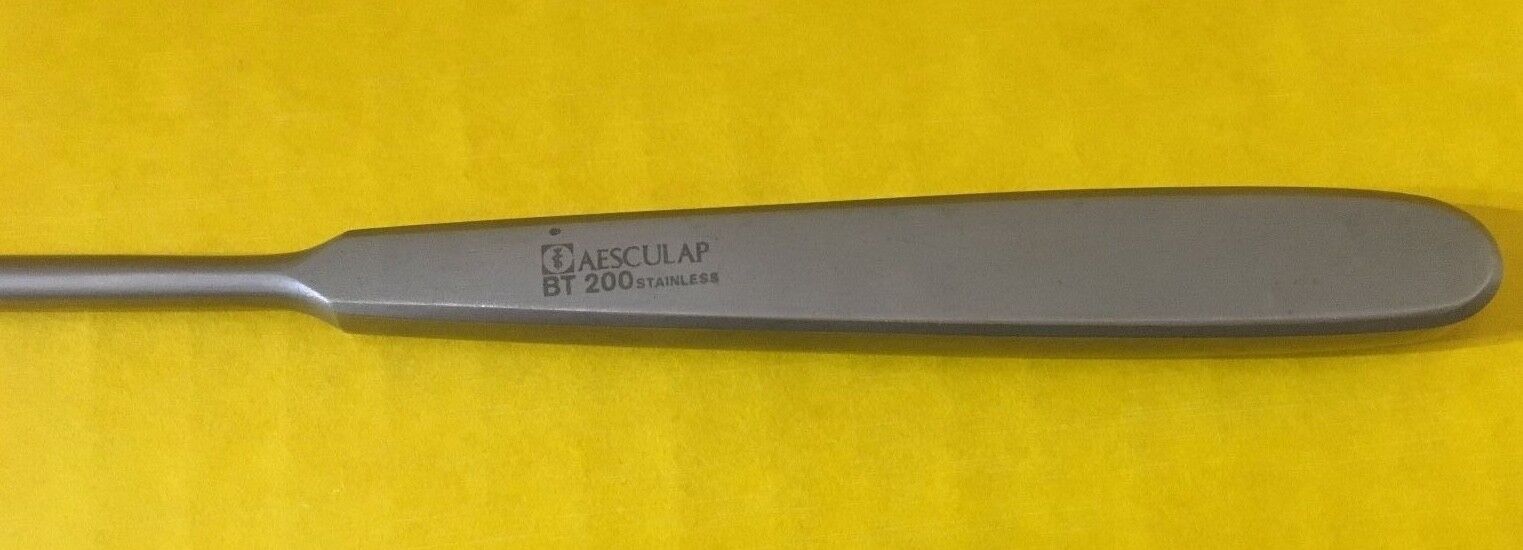 Aesculap Surgical Wundhaken Retractor REF: BT 200