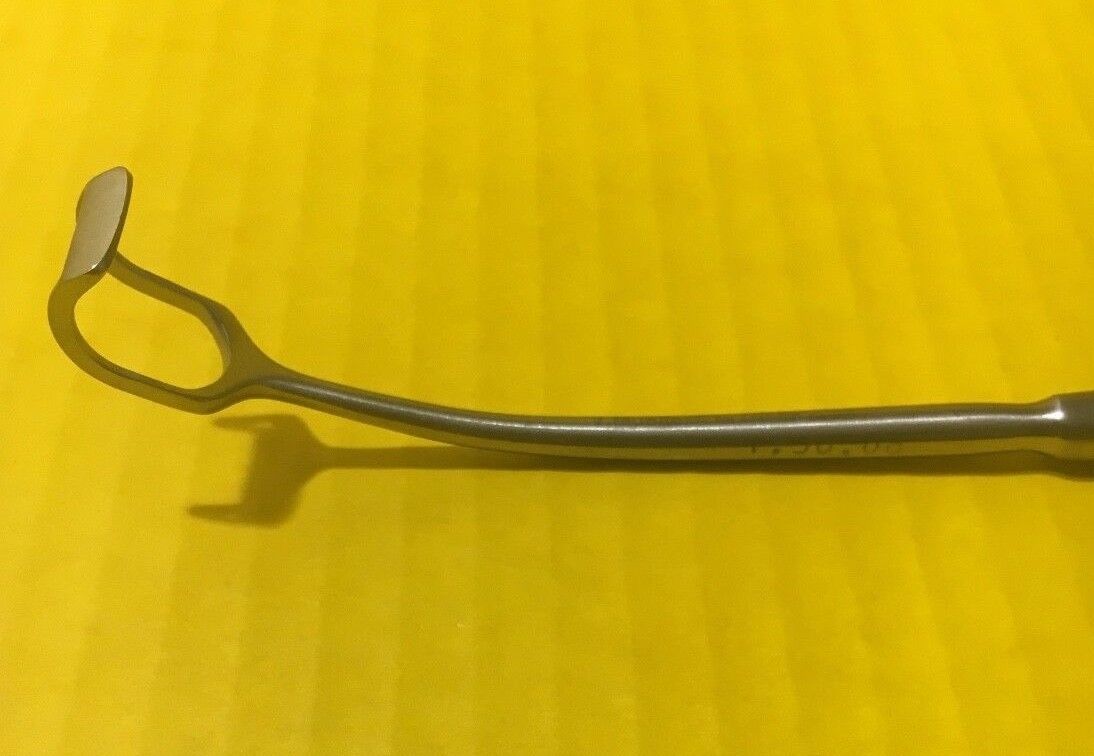 V. Mueller Reverse Curve Adenoid Curette, Size 1, 13mm REF: RH 4445-001