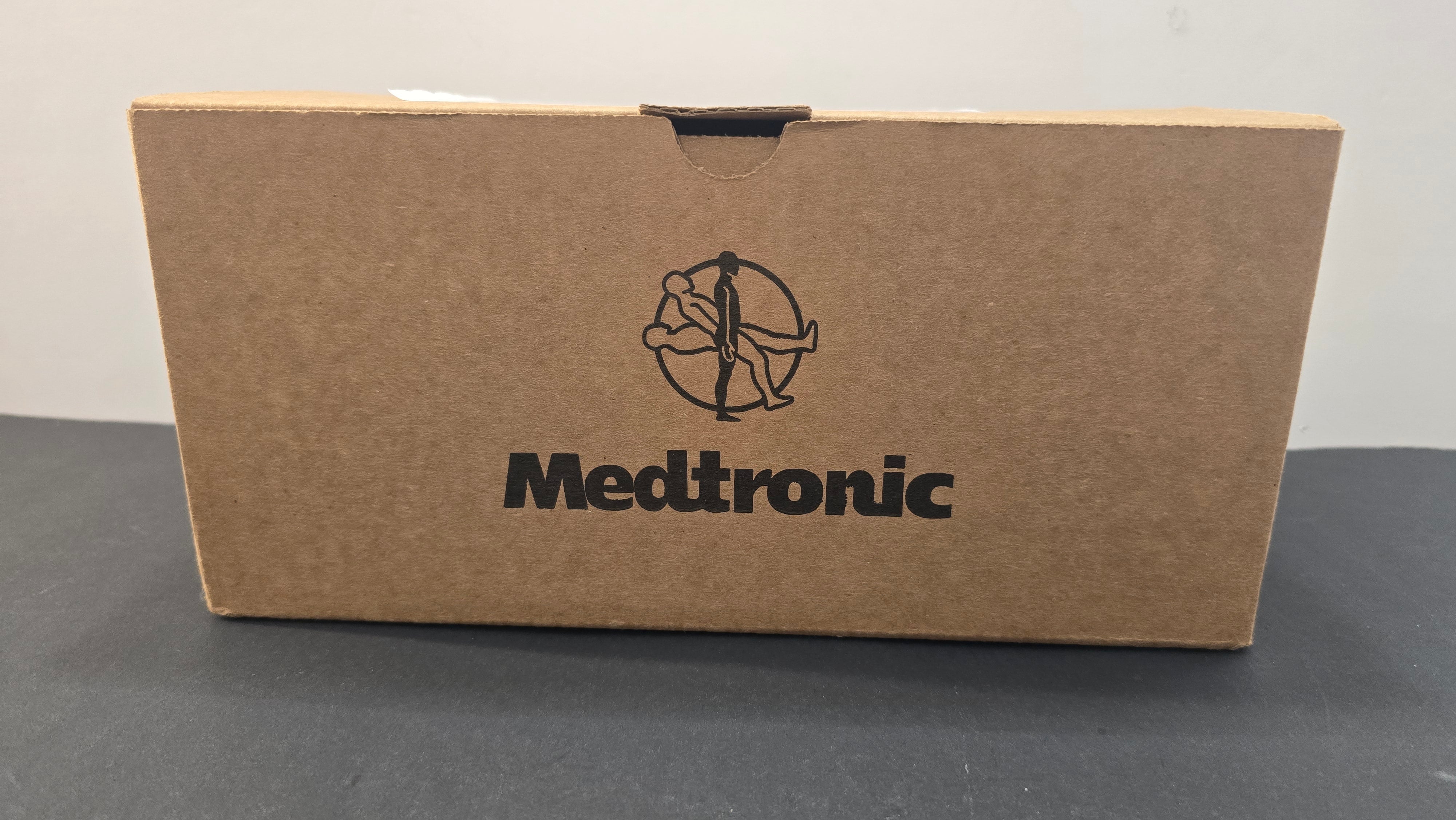 Medtronic 3mm Vessel Cannula- Blunt Tip REF: 30001 Dated: 2029
