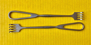 Miltex Surgical Volkman Retractor Sharp, 4 Prong, 8.75" (Lot of 2) REF: 11-548