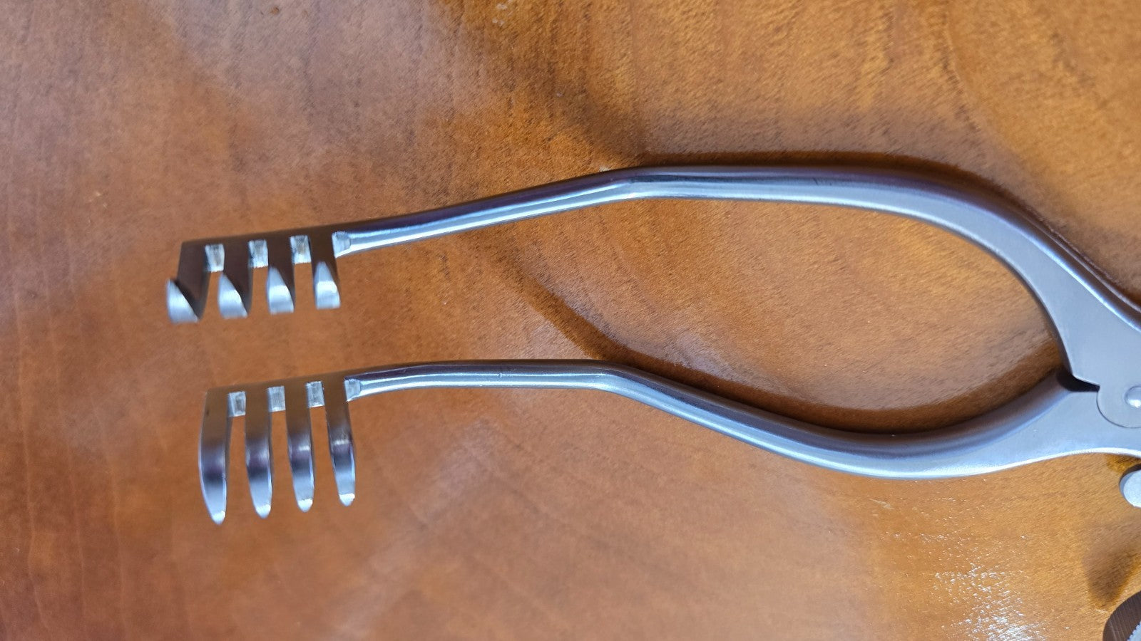 Turtle Surgical Adson Cerebral Retractor 7.5" Sharp 4x4 Prongs