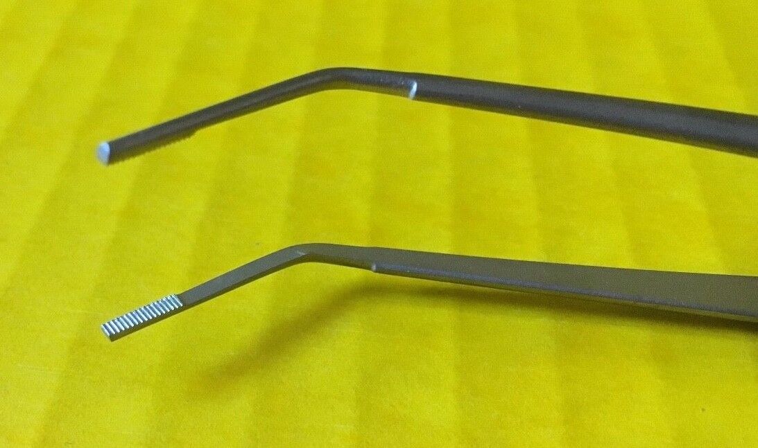 W. Lorenz Surgical Cushing Dressing Forceps, Angled REF: 01-9110