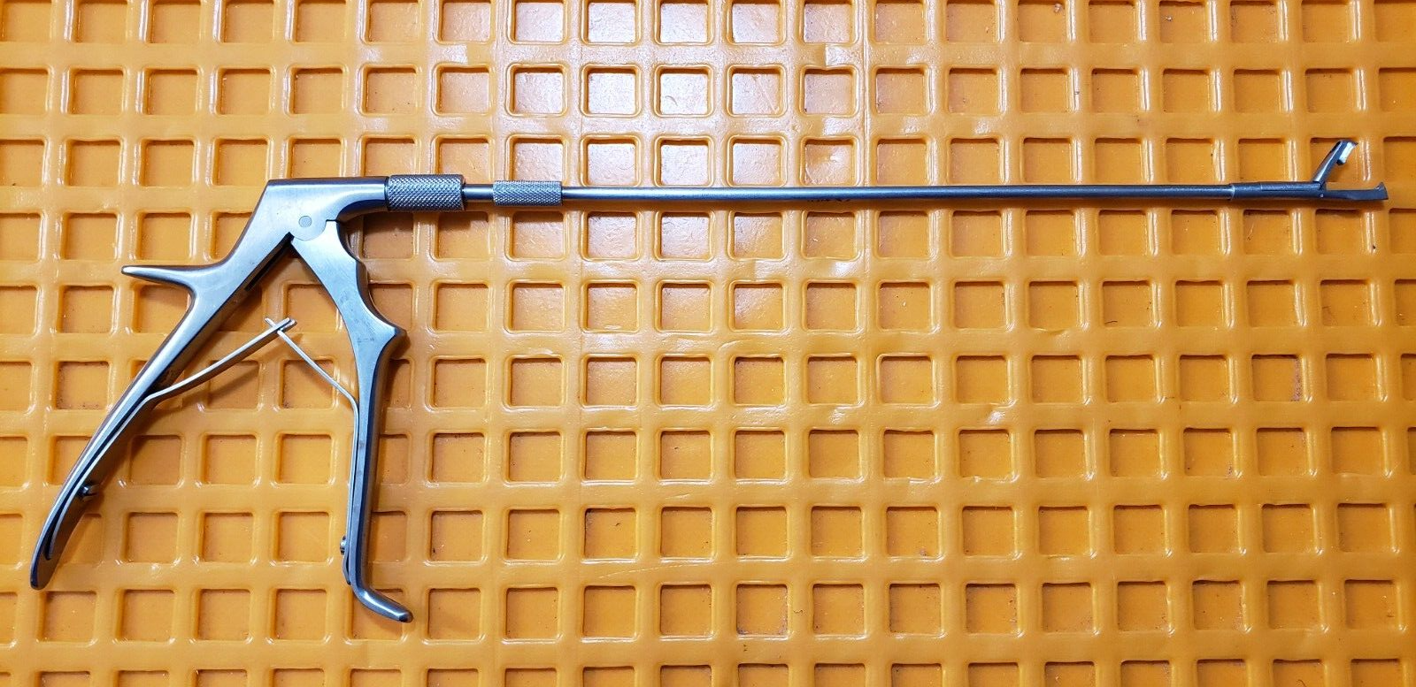 Miltex 28-400 Surgical Tischler Biopsy Forceps Rotating Shaft Pistol grip Handle