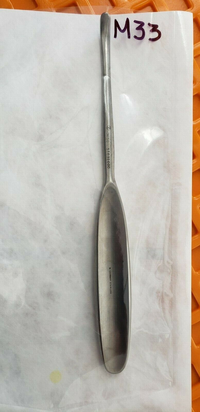 Zimmer 3650 Surgical  Langenbeck Periosteal Elevator 7"
