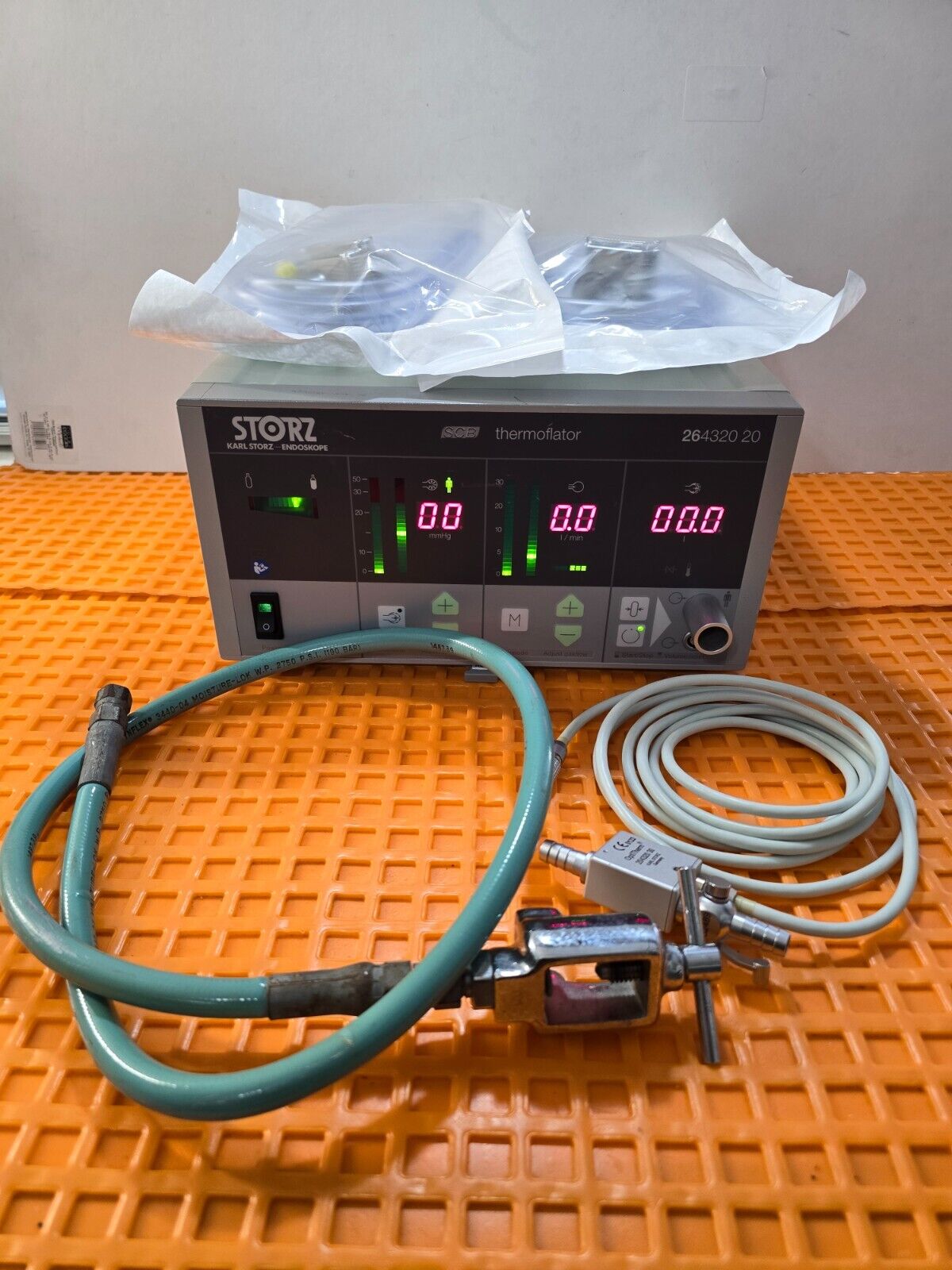 Karl Storz SCB 30 Liter Thermoflator with OptiTherm & Tubing