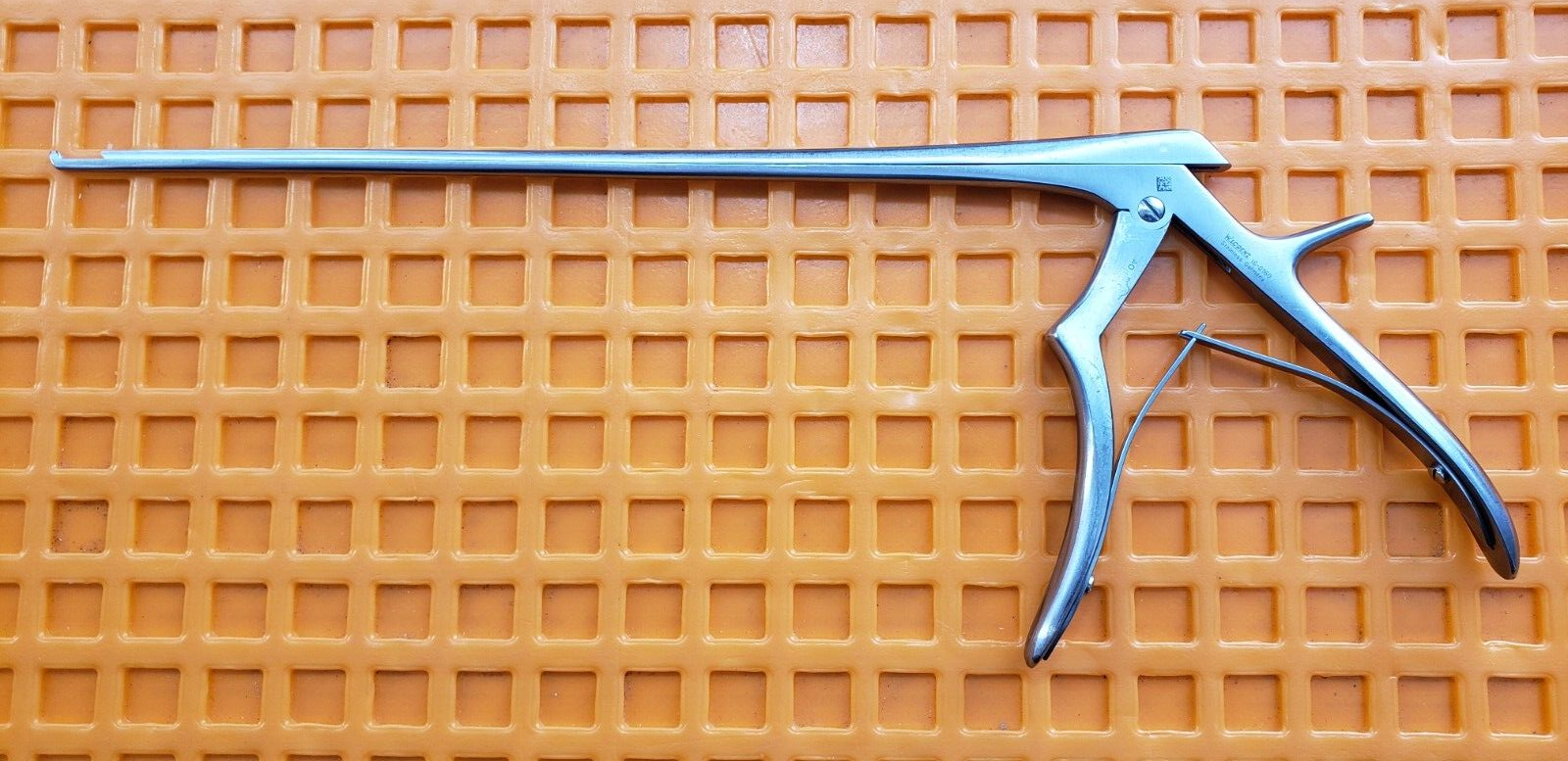 W.Lorenz 18-0160 Orthopedic Spurling Kerrison Rongeurs 40 Deg 2mm Up 11" Shaft