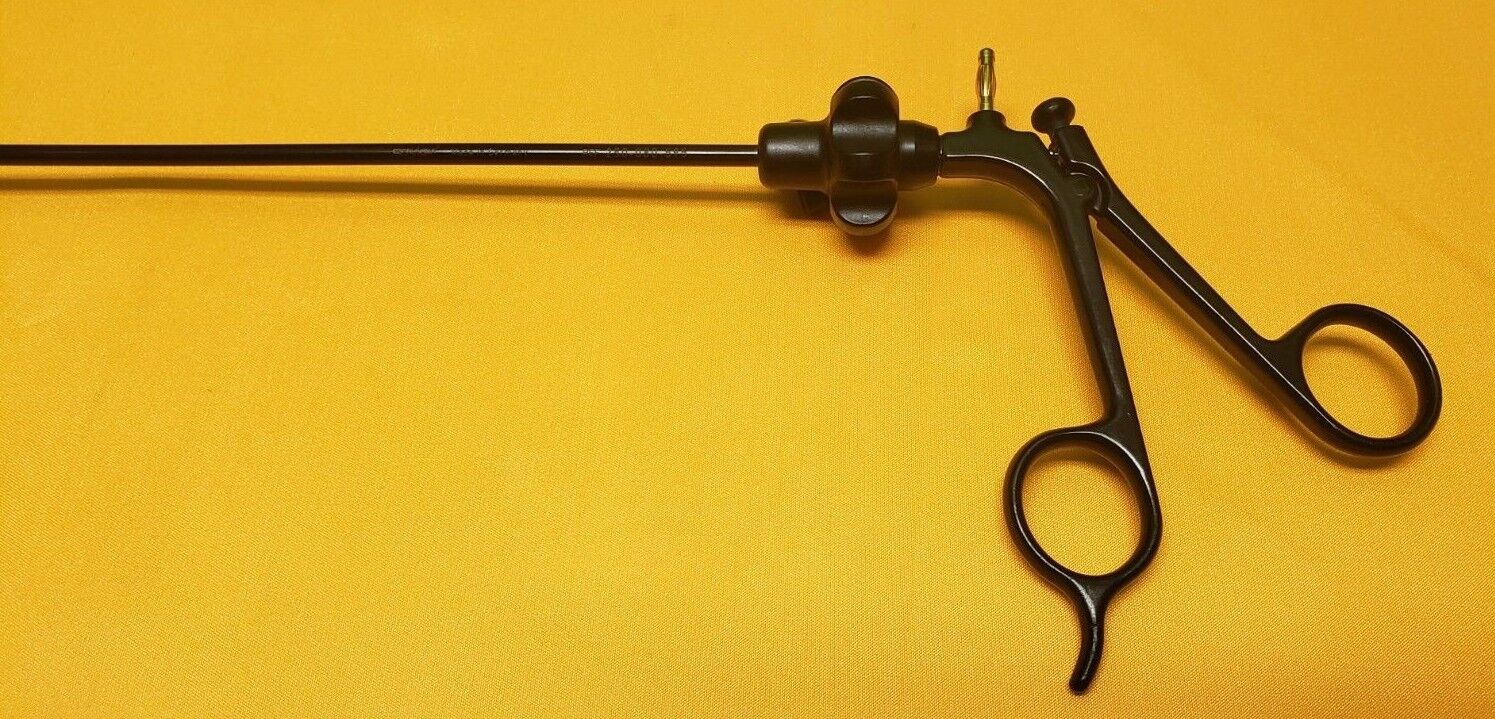 Stryker Laparoscopic 5mm x 45cm Monopolar Atramatic Forceps REF: 250-080-595