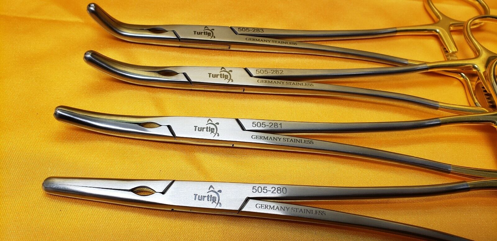 Zeppilin Hysterectomy Clamps 21 cm Set of 4,Straight,Curved,Slight &StrongCurved